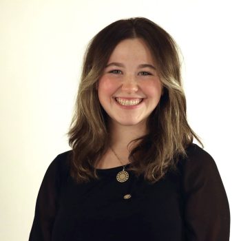 Grace Albright headshot