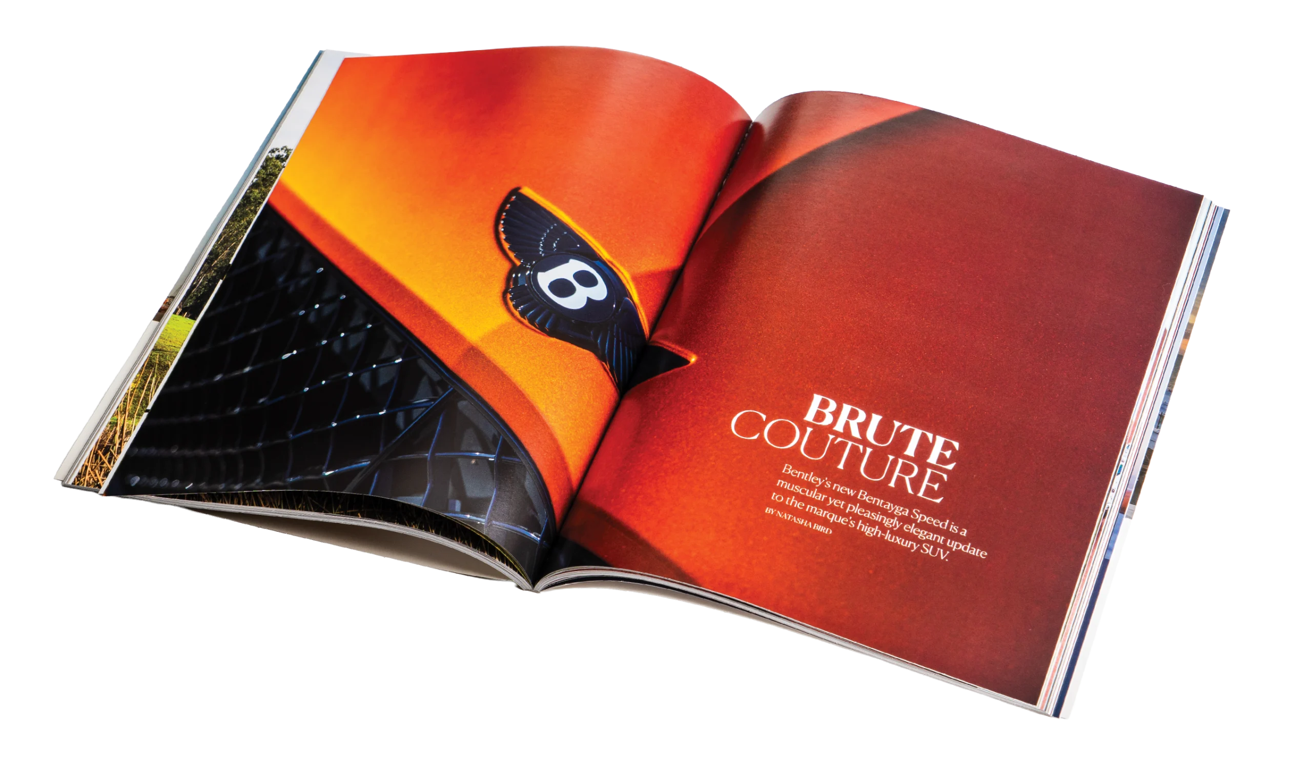 26_TNT_Web Elite Traveler Spread